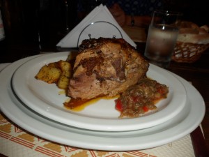 roast pork, Casa de Campos, Maipu, Mendoza, Argentina