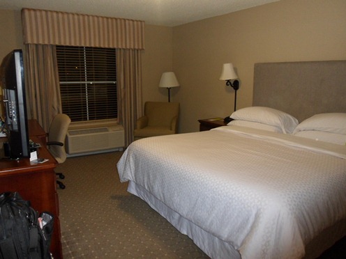 Four Points Cumberland House Knoxville Basic Room SPG floor