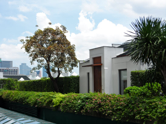 i.sawan Residential Spa rooftop spa treatment villa Bangkok